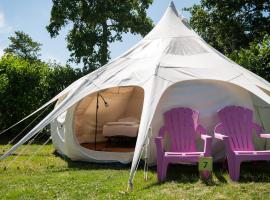 Stargazer Tent met sterrenuitzicht，位于卡兰茨奥赫的酒店