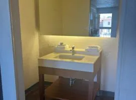 Go2 Inn & Suites By Relianse - San Antonio, TX