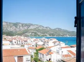 Kokkari Sea View Traditional Greek Home