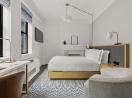 Newly Renovated Rooms at Club Quarters Hotel Times Square, New York，位于纽约的酒店