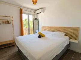 Beautiful apartment located 5 min from the beaches