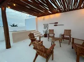 La Familia Chicxulub Beach Penthouse