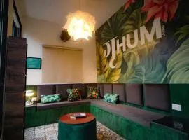 Grihum Living Girls - FEMALE ONLY