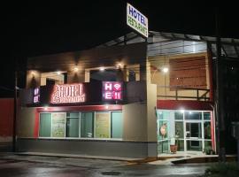 Hotel Del Angellinn，位于Martínez de La Torre的酒店