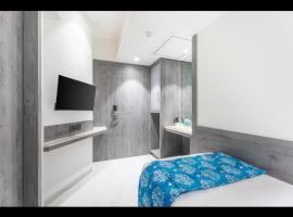 Hotel Supreme Comforts - Mumbai Airport