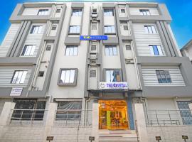 FabHotel The Crystal - Near New Market，位于加尔各答的酒店