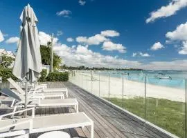 OBiches Penthouse C1 Beachfront Complex