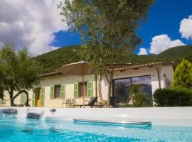 拉卡斯那迪奥帕克农家乐