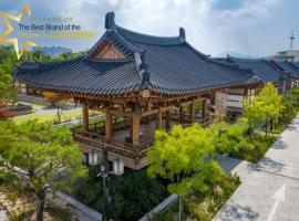 Hanok Stay Namwonyechon by Kensington，位于南原市的酒店