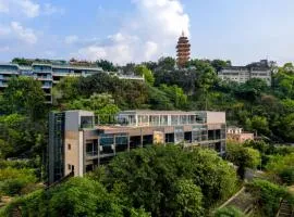 YOLO鹅岭美术馆酒店