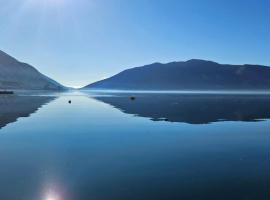 Friends-3，位于Kravlja的海滩酒店