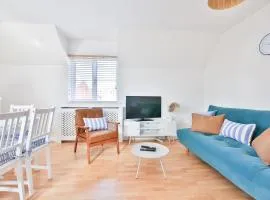 Two Bedroom House Near Beach