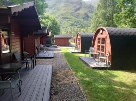 MacDonald Cabins，位于金洛赫利文的宠物友好酒店