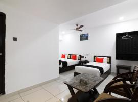 Collection O Mythri Hotel Near By ECIL, AS RAO Nagar, Sainikpuri，位于海得拉巴的酒店