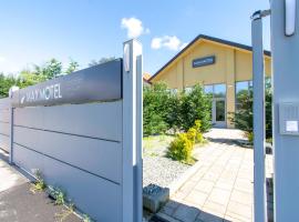 Max Motel - Art Gallery Room，位于德鲁恩托的酒店