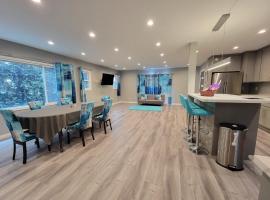 Beautiful & updated 3 bedroom & 2 bathroom apt with backyard near Beverly Hills LACMA & Museums，位于洛杉矶的酒店