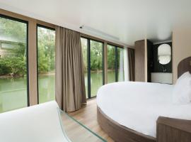 L'Escale Royale Poissy Île de Migneaux - Seine，位于普瓦西的酒店