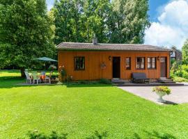 Charming Chalet in Vielsalm，位于Ennal的酒店