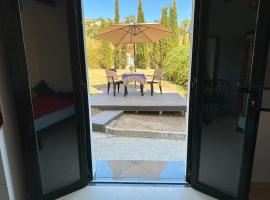 Habitacion Oliva，位于奥尔维拉的酒店