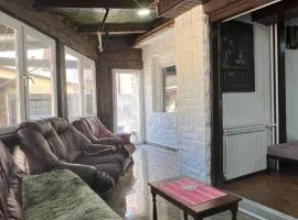 Top House