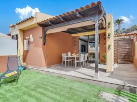 Bungalow Albatros Relajante BBQ en Maspalomas，位于英格兰海滩的酒店