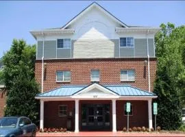Studio 6-Hampton, VA - Langley AFB Area