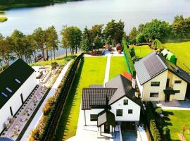 Dom nad Jeziorem Slesin，位于Głębockie Pierwsze的酒店