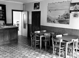 Chez Elise Moncheux，位于Moncheux的酒店