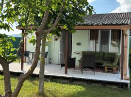 Bazaleti Field House，位于Karsimaantkari的酒店