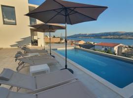 Holiday Villa Zubovici with private pool，位于祖波维奇的乡村别墅