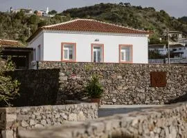 AZORINSITU - Casas da Ribeira