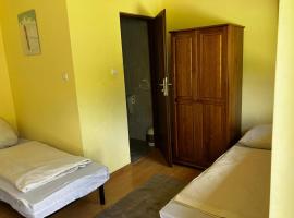 Base Camp Pieniny 2，位于涅兹卡城堡的酒店