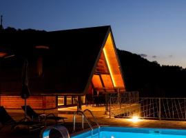 Nale Luxury Chalet，位于Bratunac的酒店