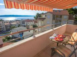 Stunning Apartment In Baska Voda