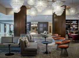 马里奥特酒店圣路易斯机场店，位于埃德蒙逊的酒店