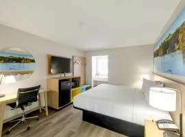 Days Inn & Suites by Wyndham Bossier City - Casino Area