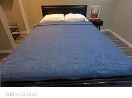 Laguardia Room 2