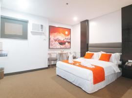 Hotel Boss by RedDoorz，位于Santo Domingo的酒店