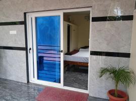 Gokarna Beach Nirmala Homestay，位于Gokarn的民宿