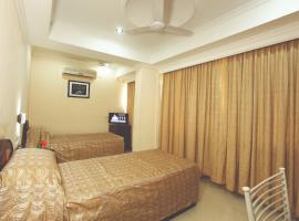 Hotel Indraprastha Kayamkulam，位于Pattiyūrgrāmam的酒店
