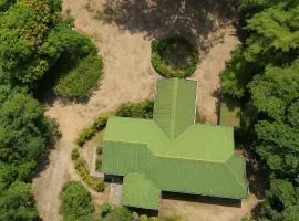 Rosewood Bungalow