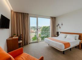 Spirit Hotel Fonte Real - Antigo Hotel Flora，位于蒙特里尔的酒店