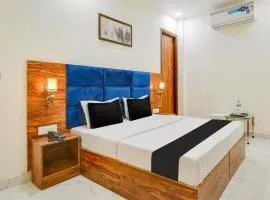Hotel O Holiday First