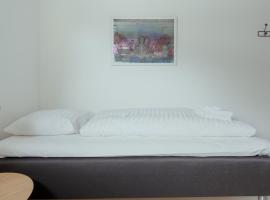 Center Stay - Guesthouse，位于托尔斯港的酒店