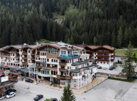 Hotel Neuhintertux，位于图克斯的酒店