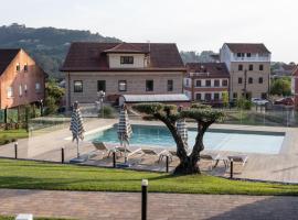 Pardavila 57 Slow Hotel，位于Marín的酒店