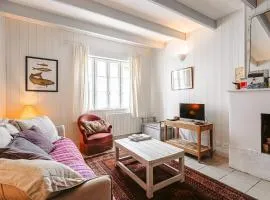 Charming fisherman's cottage in Ars en Ré