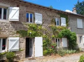 Chambres indépendantes dans maison à la campagne