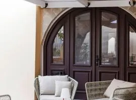 Casa de La Flora by Rhodes4vacation