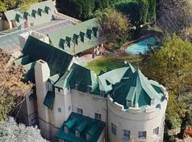 Chartwell Castle & Guest House